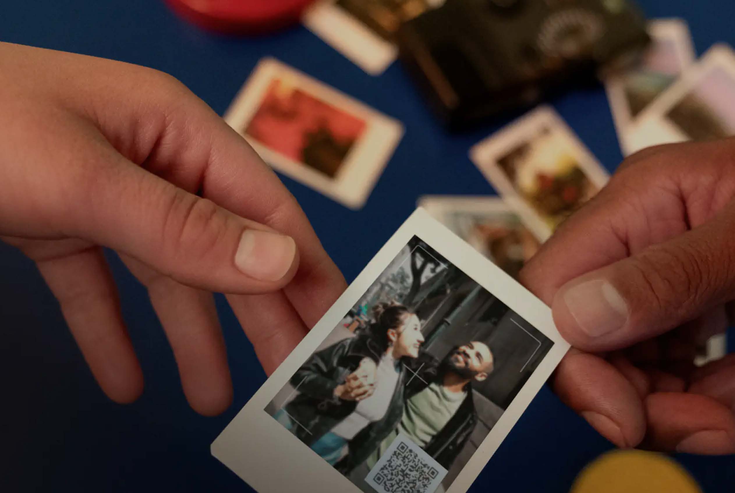 【FUJIFILM instax mini Evo Cinema】はどんな方におすすめ?
